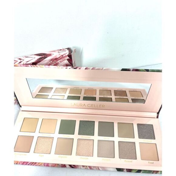 Laura Geller Seasonless Staples FRESH FLORALS 14 Shade Eyeshadow Palette NIB - Picture 2 of 3